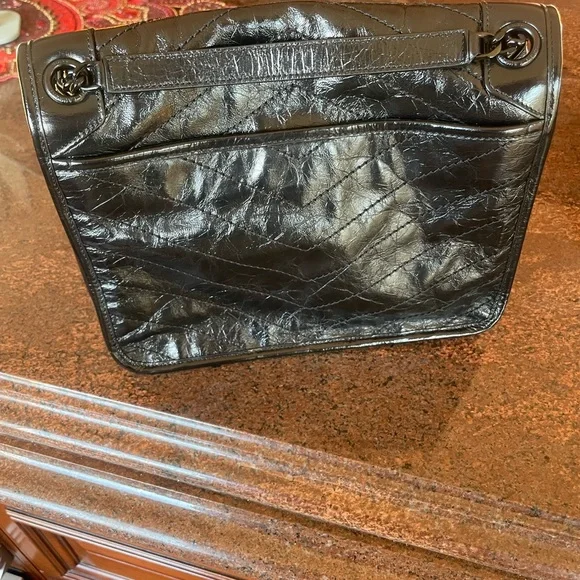 NWT. YSL Saint Laurent medium Niki bag. Black. - Picture 15 of 16